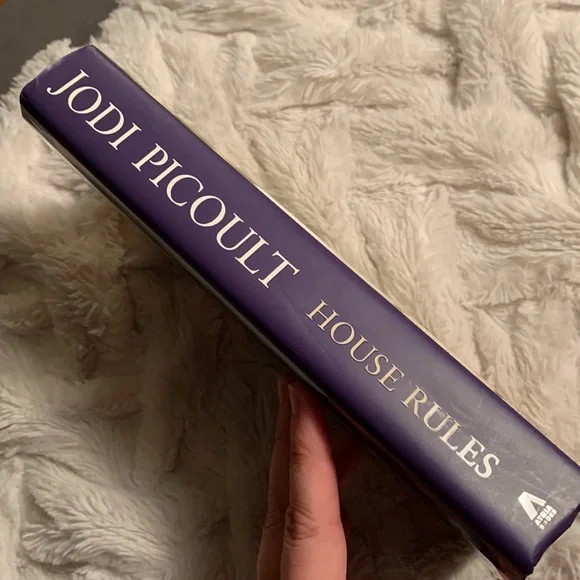 ☄️2/$15☄️House Rules - Picture 4 of 5